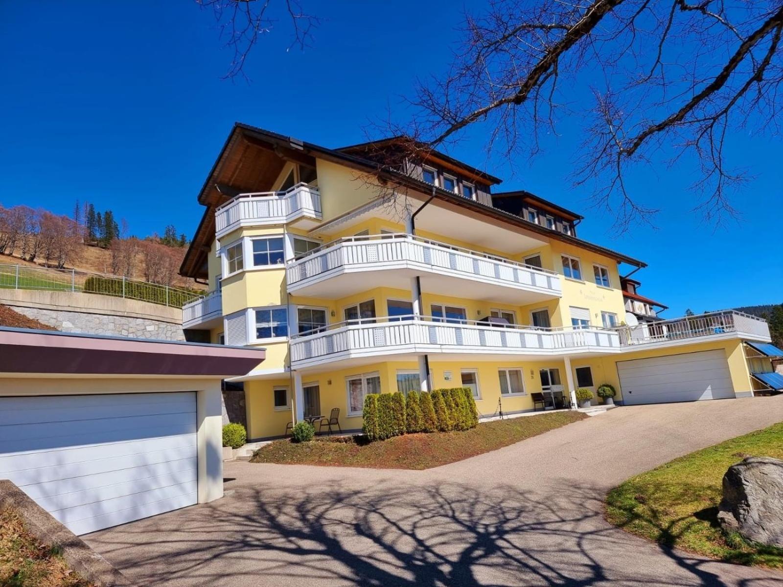 "Schwarzwaldblick" Ferienwohnung 2-4 Pers 65Qm, Schoene Ruhige Suedhanglage Mit Herrl Aussicht Тодтнау Екстериор снимка